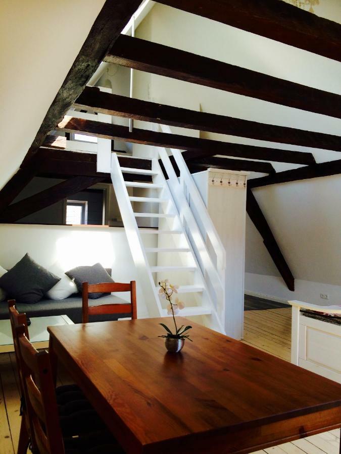 Haus Am Ufer Mit Rheinpanoramablick Apartment Koblenz  Bagian luar foto
