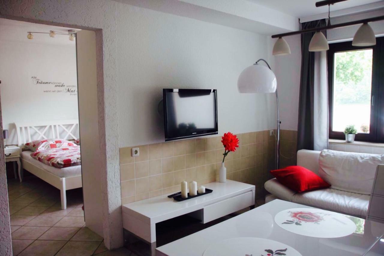 Haus Am Ufer Mit Rheinpanoramablick Apartment Koblenz  Bagian luar foto